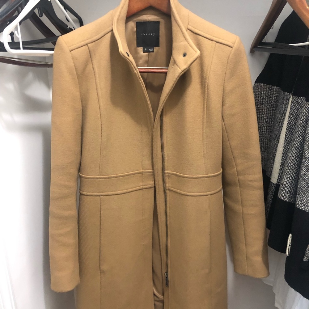 Theory coat
